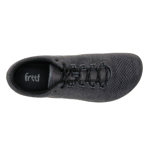 Freet Pace Sneakers