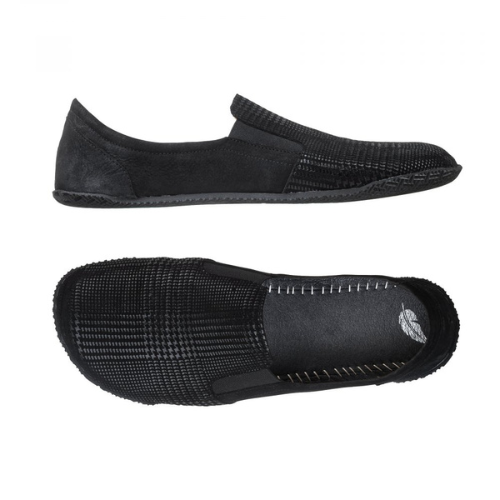 Peerko Trim Slip Ons